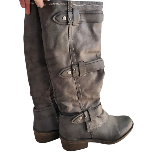 American Rag | Dukee Grey Faux Leather Boot | 7M - Picture 5 of 6